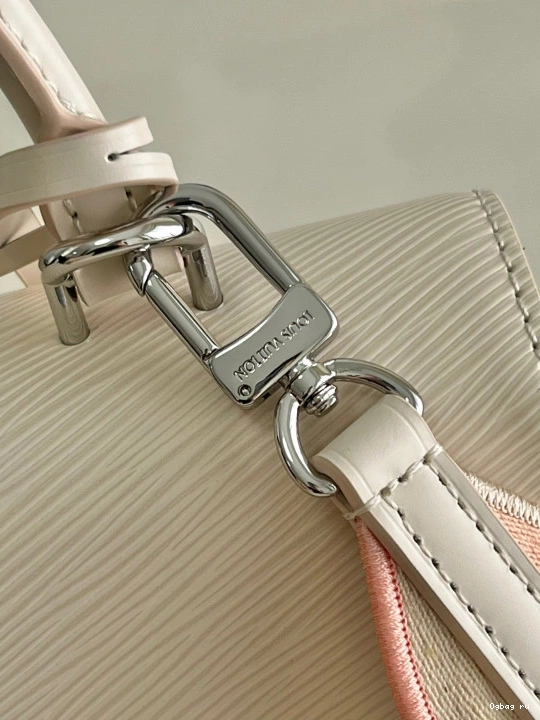 LOUIS CLUNY BB VUITTON 0824